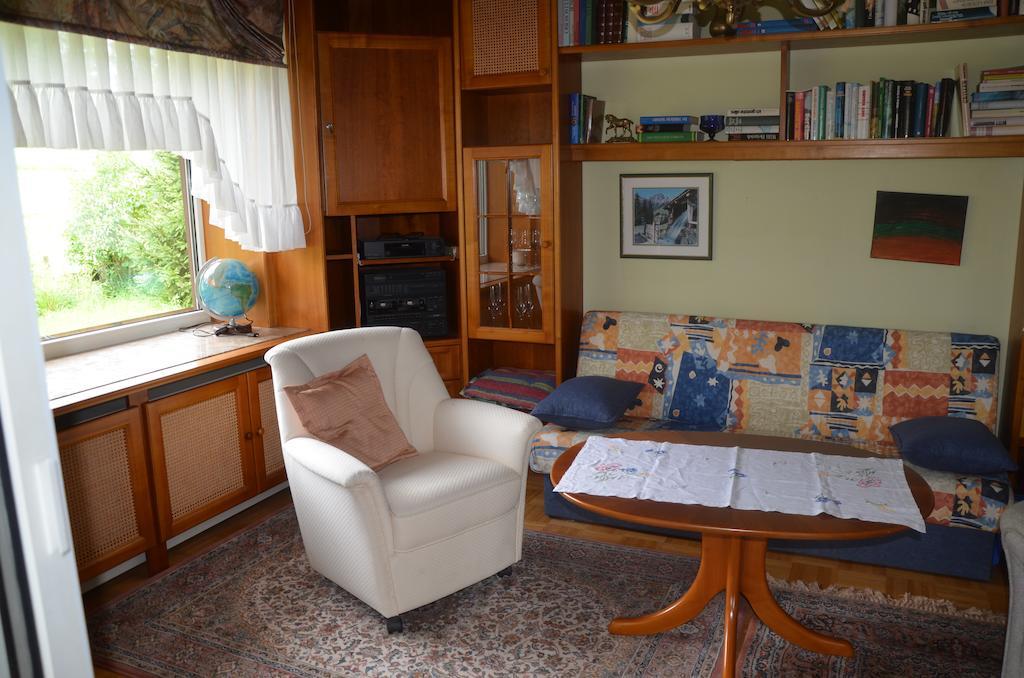 Ferienhaus Mitterbauer Oberhofen am Irrsee Zimmer foto